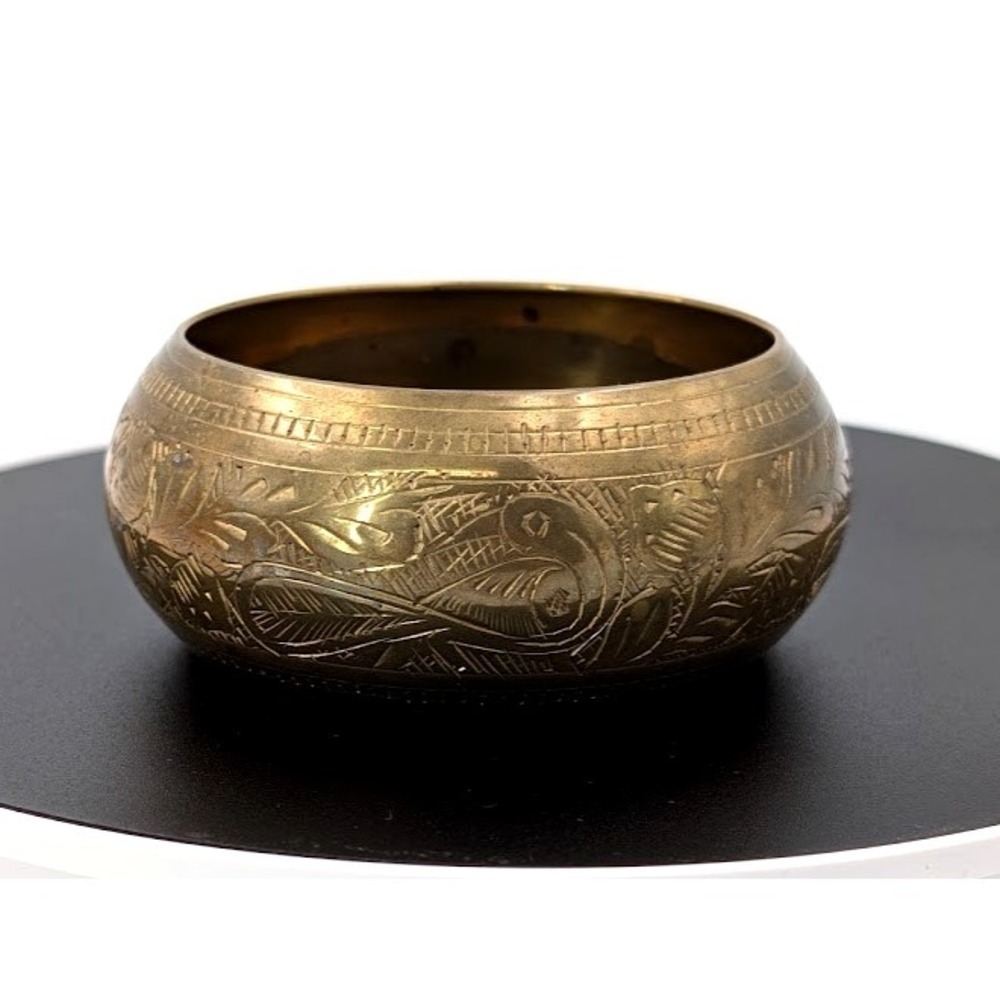 Vintage 80s Bangle Bracelet Gold Tone Etched Floral Chunky Statement READ